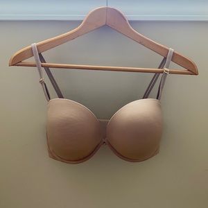 Victoria’s Secret strapless/adjustable bra